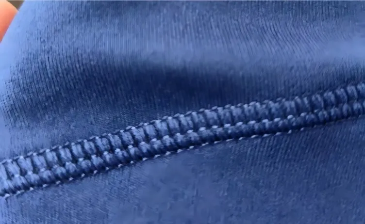 Which Thread Is Used More in Yoga Leggings Manufacturing: Sewing Thread or Overlock Thread?